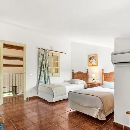 Villa 25 Lola Flores *