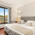 25 Lola Flores * Saint-Tropez