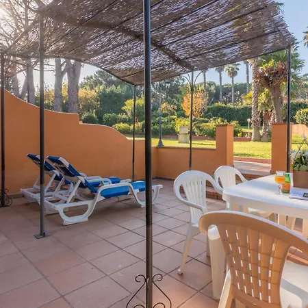 25 Lola Flores * Saint-Tropez