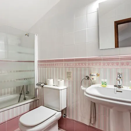 Villa 25 Lola Flores