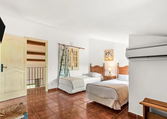 Villa 25 Lola Flores Saint-Tropez